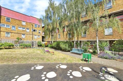 Lovelinch Close, London SE15 4 bed flat for sale