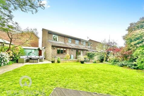 4 bedroom semi-detached house for sale