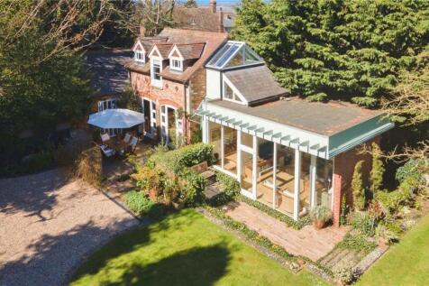 Forge Lane, Shorne DA12 3 bed detached house for sale