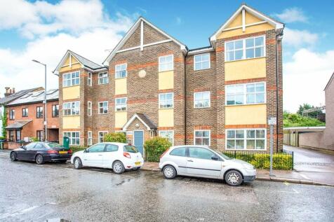 Queens Road, Watford WD17 2 bed flat for sale