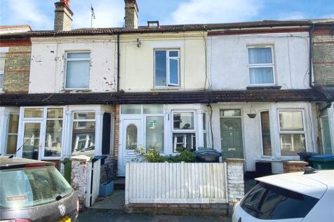 St. Marys Road, Hertfordshire WD18 5 bed terraced house for sale