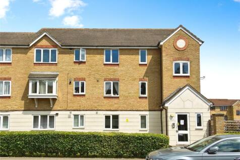 Scammell Way, Hertfordshire WD18 2 bed flat for sale