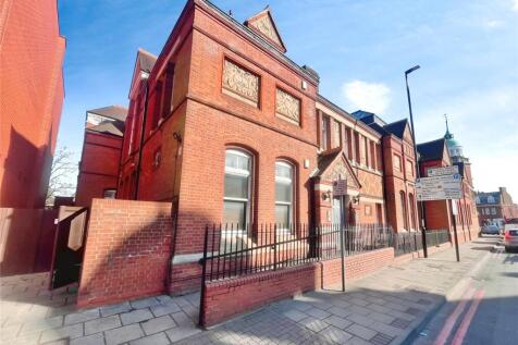 Tweedy Road, Bromley BR1 2 bed flat for sale