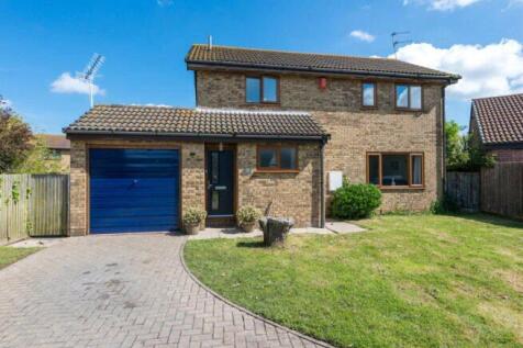 Ellis Way, Kent CT6 4 bed detached house for sale