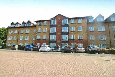 Barkers Court, Kent ME10 1 bed retirement property for sale