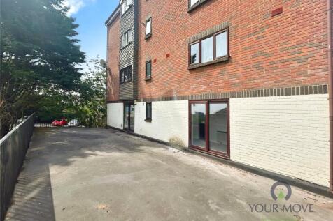 2 bedroom flat for sale