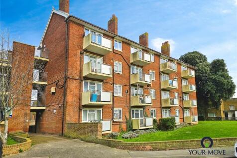 Highfield Road, Kent CT12 1 bed flat for sale