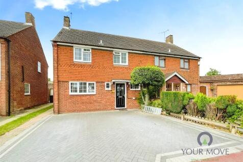 3 bedroom semi-detached house for sale