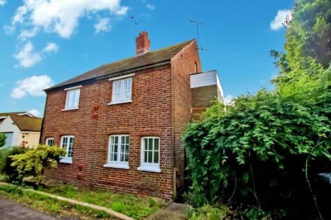 Bognor Road, Chichester PO20 2 bed semi