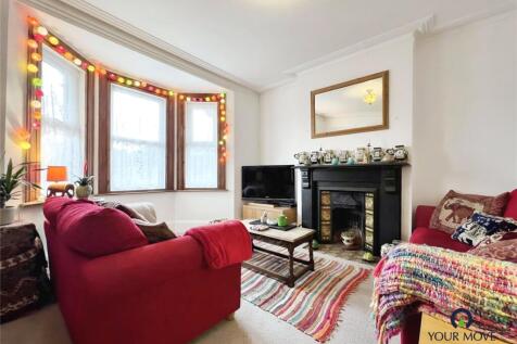 Lyon Street, West Sussex PO21 2 bed flat for sale