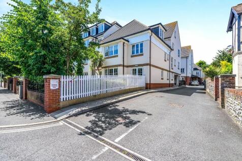 Upper Bognor Road, West Sussex PO21 2 bed flat for sale