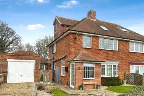 4 bedroom semi-detached house for sale