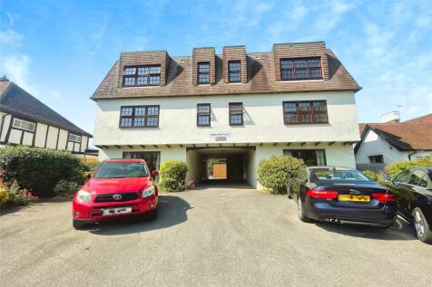 Middleton Road, West Sussex PO22 2 bed flat for sale