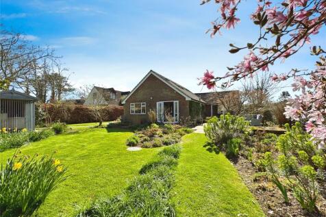 Butchers Lane, Hastings TN35 5 bed bungalow for sale