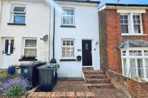 Woodside Road, Kent TN9 2 bed terraced house for sale