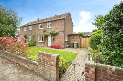Porters Wood, Matfield TN12 2 bed semi