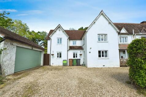 4 bedroom semi-detached house for sale