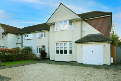 4 bedroom semi-detached house for sale