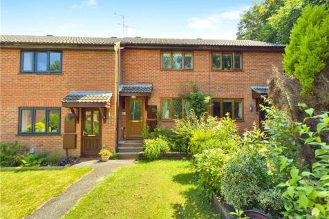 Seward Rise, Romsey, Hampshire 2 bed terraced house for sale