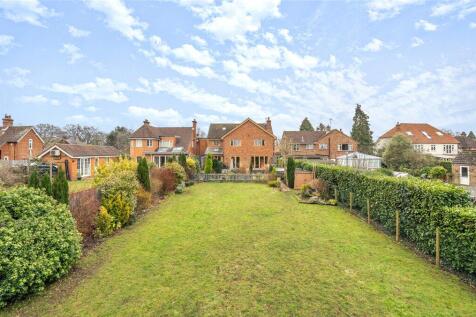 Danes Road, Awbridge, Romsey, Hampshire 5 bed detached house for sale