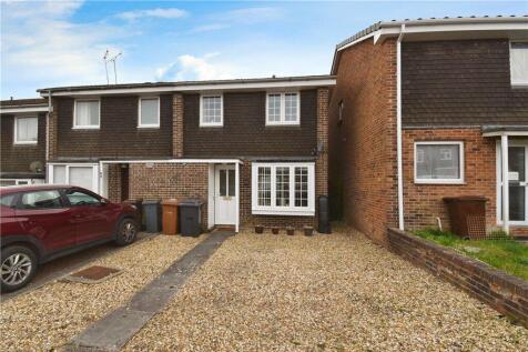 Westering, Romsey, Hampshire 3 bed end of terrace house for sale