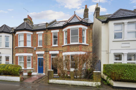 Sydney Road, Raynes Park SW20 3 bed end of terrace house for sale