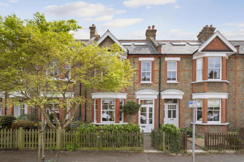 4 bedroom terraced house for sale