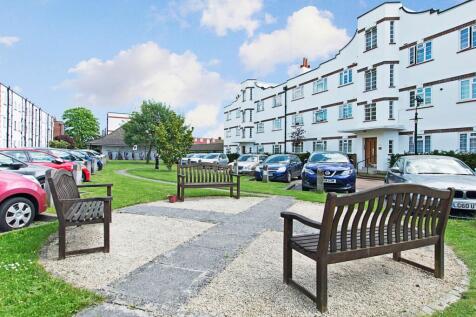 Bushey Road, Raynes Park SW20 1 bed apartment for sale