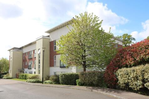 PARK VIEW ROAD, LEATHERHEAD, KT22 2 bed apartment for sale