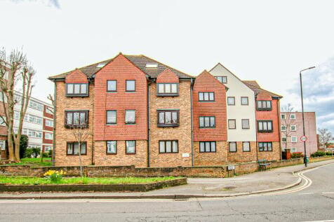 Burniston Court, 90 Manor Road... 1 bed flat for sale