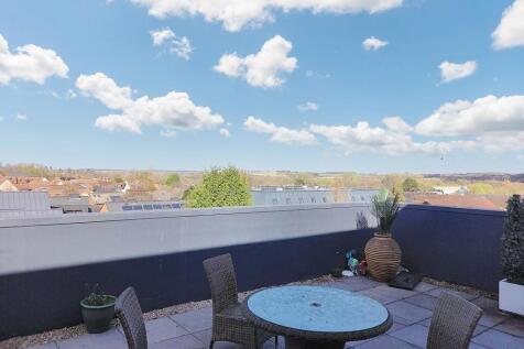 Winchester 1 bed flat for sale