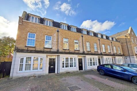 St Martins Lane, Langley Park... 3 bed townhouse for sale