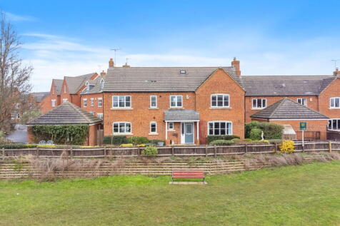 Sedge Close, Kettering NN14 5 bed detached house for sale
