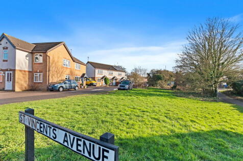 St. Vincents Avenue, Kettering NN15 2 bed terraced house for sale