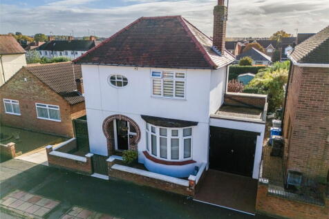 Shelley Road, Kettering NN16 3 bed detached house for sale