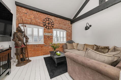 Wellington Street, Kettering NN16 2 bed townhouse for sale