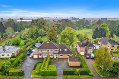 4 bedroom semi-detached house for sale