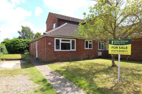 Willingham Court, Market Rasen LN8 2 bed semi