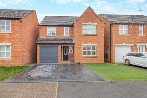 Coral Crescent, Warsop 4 bed detached house for sale