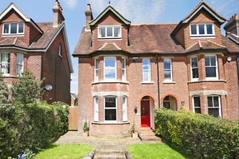 5 bedroom semi-detached house for sale