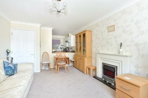 1 bedroom flat for sale