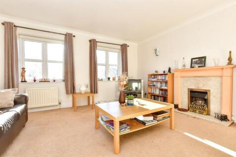 4 bedroom town house for sale
