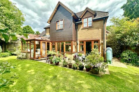 The Ostlers, Hordle, Lymington... 4 bed detached house for sale