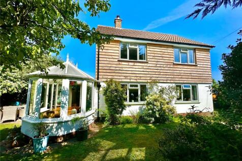 Bridge Road, Lymington, Hampshire, SO41 3 bed detached house for sale