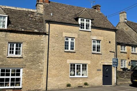 New Church Street, Tetbury... 3 bed end of terrace house for sale