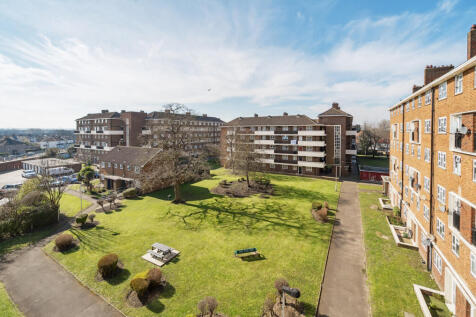 3 bedroom apartment for sale