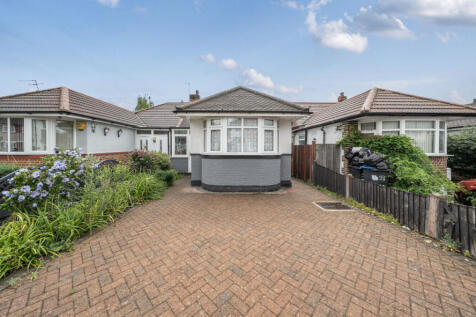 2 bedroom bungalow for sale