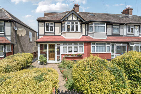 Commonside East, Mitcham CR4 4 bed end of terrace house for sale