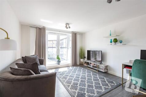 Pine Court, Southernhay Close... 1 bed apartment for sale