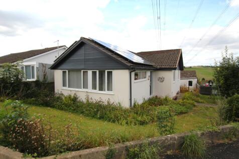 Viking Way, Clanfield 2 bed detached bungalow for sale